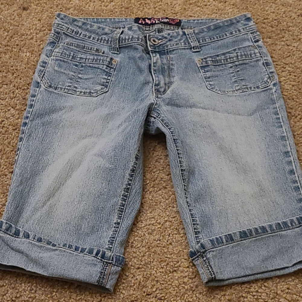 Capri shorts
